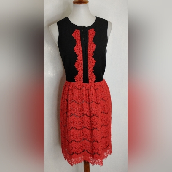 RETRO KENSIE LACE DRESS - Picture 4 of 9